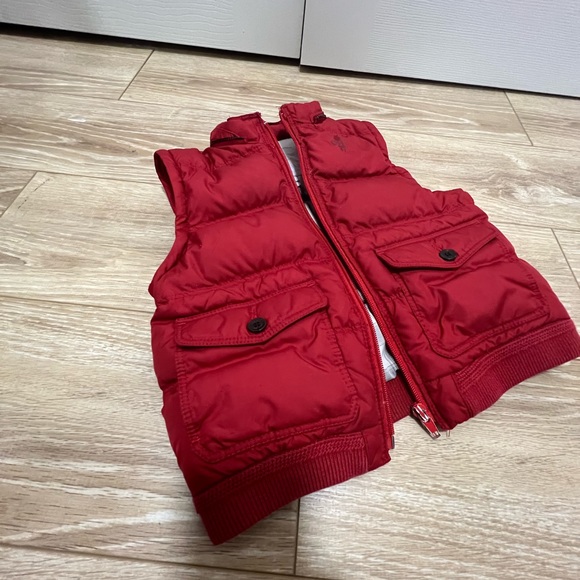 Burberry - boys 2 in 1 jacket. Red colour size 18months - Picture 9 of 14